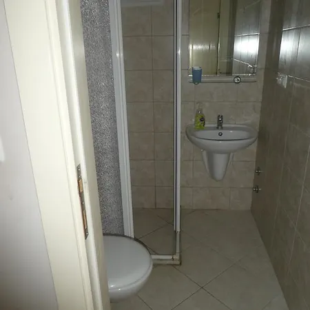 2+1 Deniz Manzarali Havuzlu Apartment Alanya